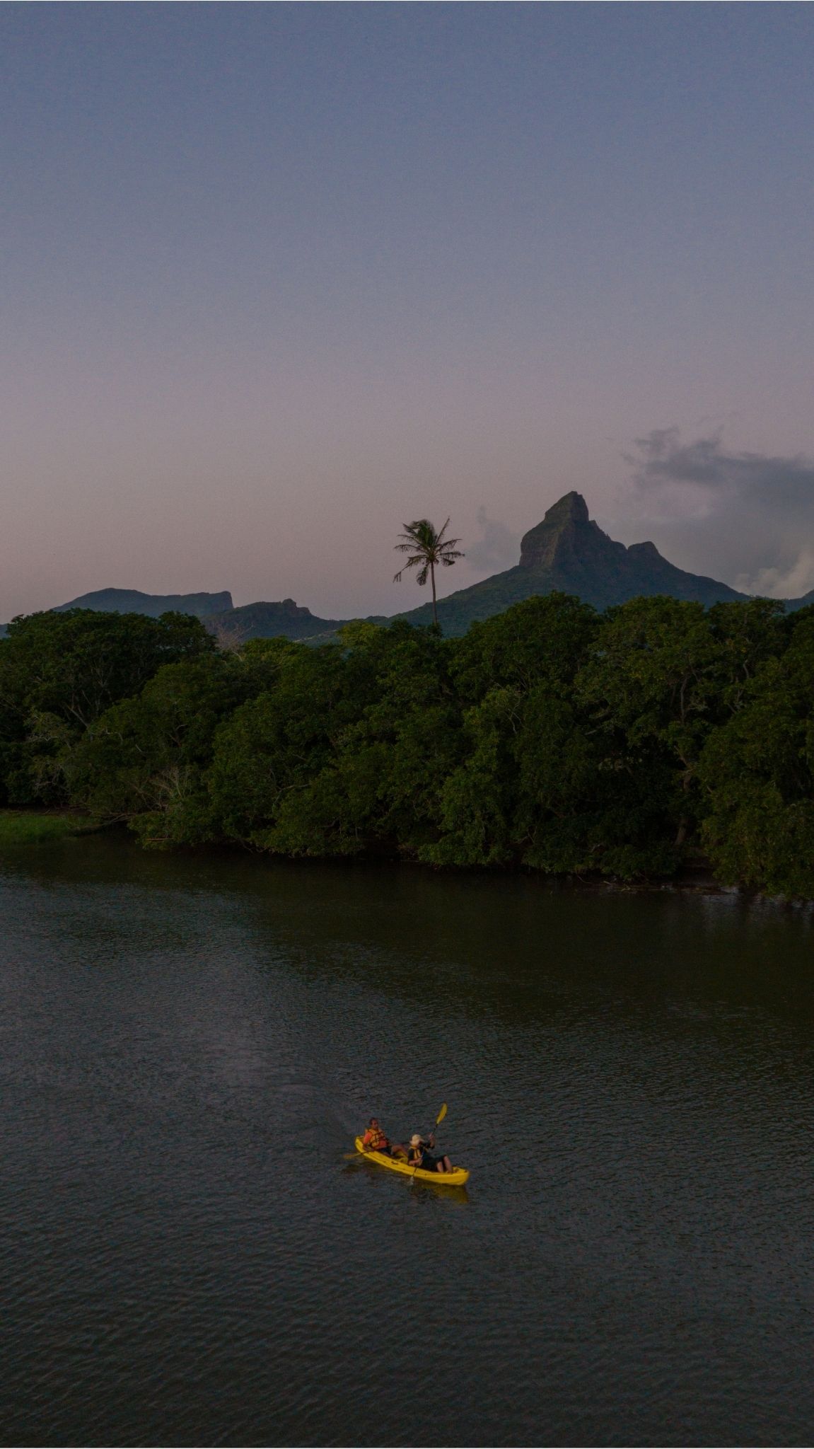 Kayak at Sunset on the Tamarin River - Image 4