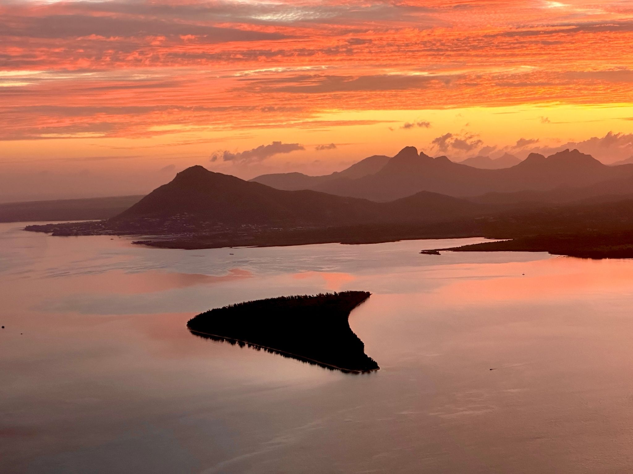 Le Morne Brabant - Sunrise Hike - Image 6