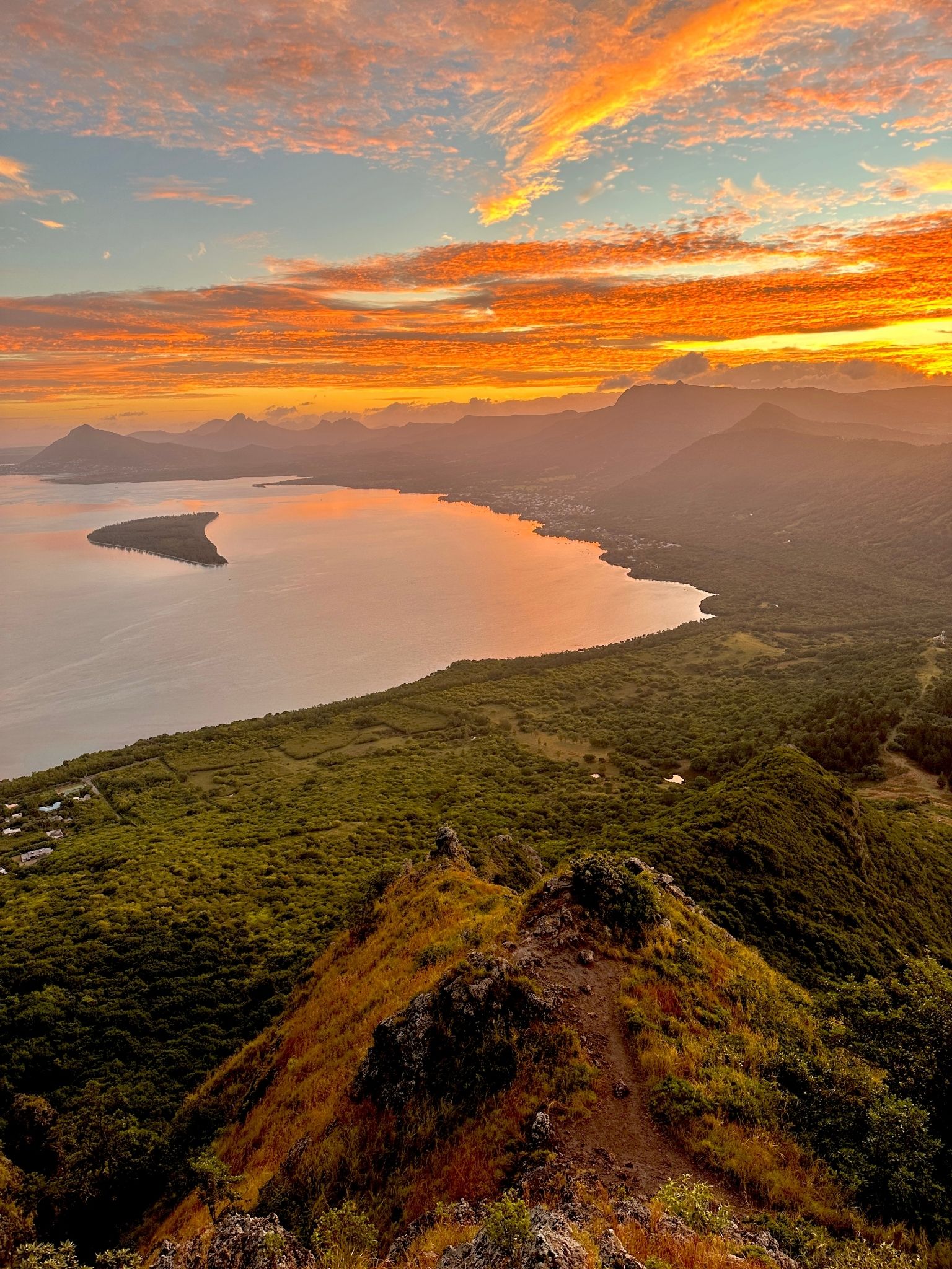 Le Morne Brabant - Sunrise Hike - Image 1